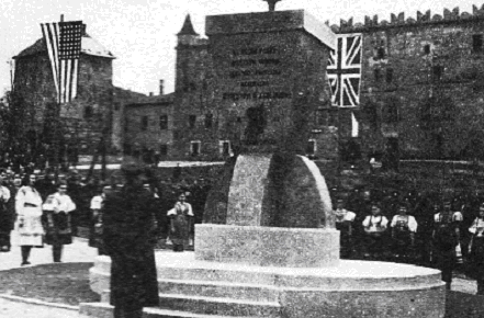 Památník generálom Jánovi Golianovi a Rudolfovi Viestovi